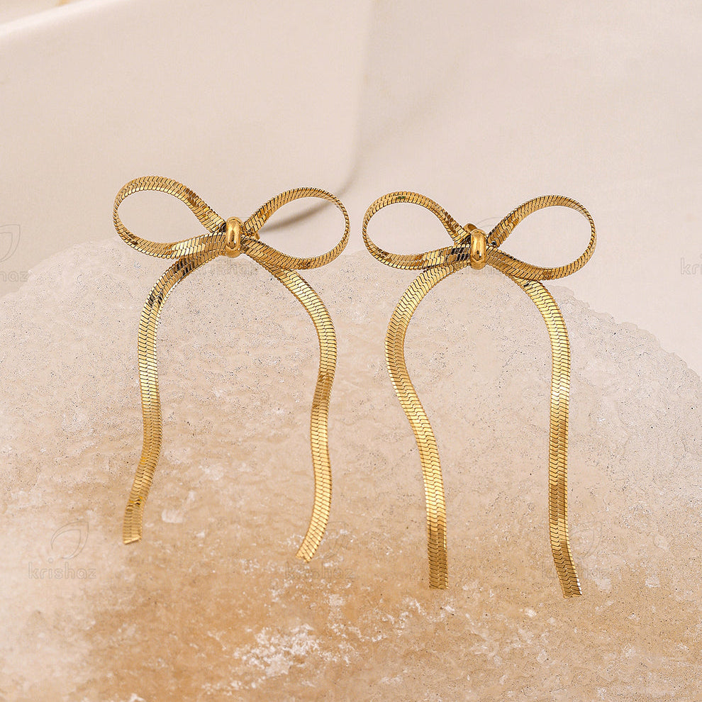 Roselle Knot Earring