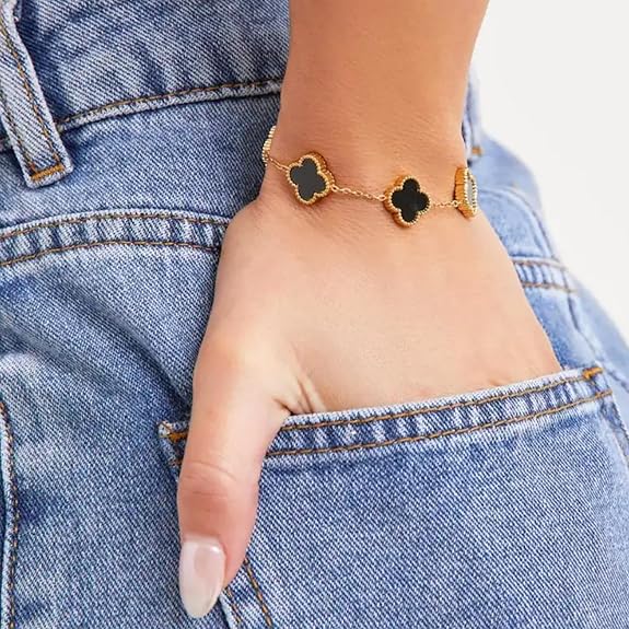 Noir Clover Bracelet