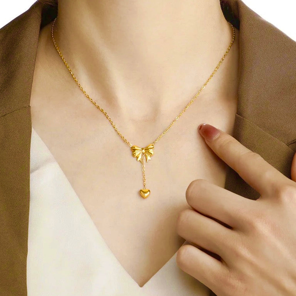 Charm Bow Necklace