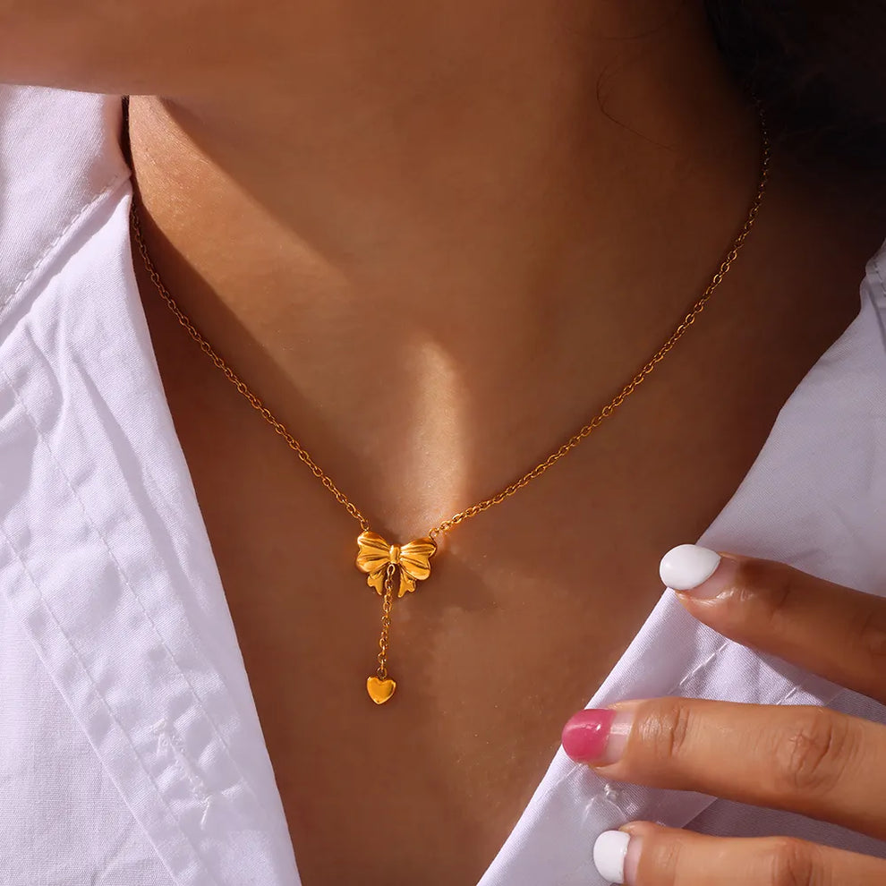 Charm Bow Necklace