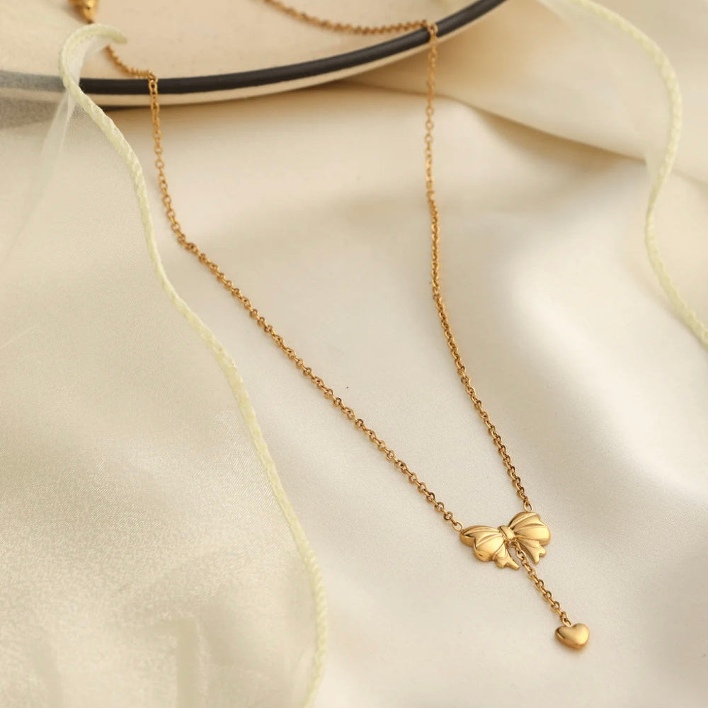 Charm Bow Necklace