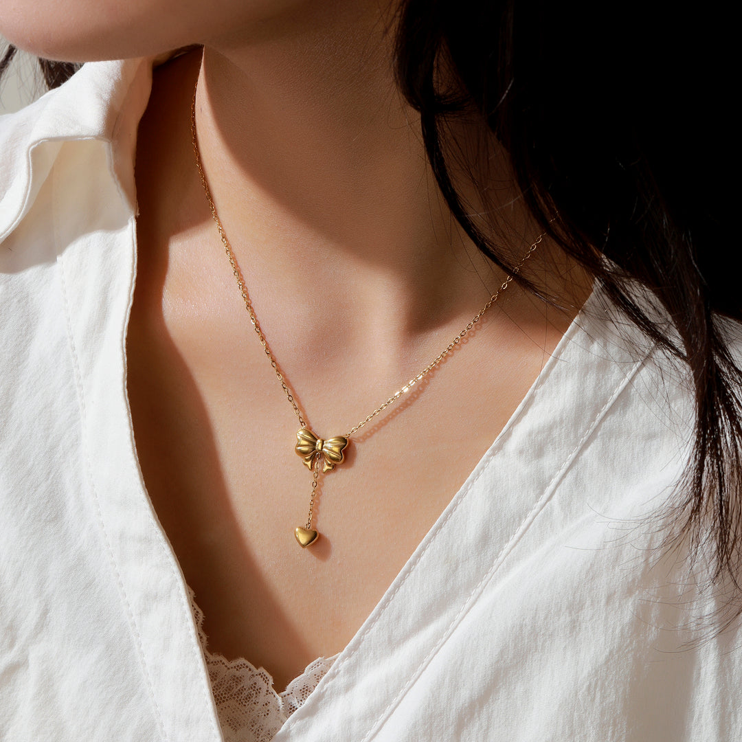 Charm Bow Necklace