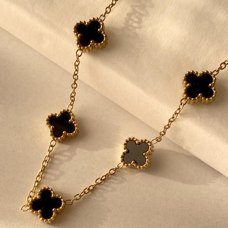 Noir Clover Bracelet